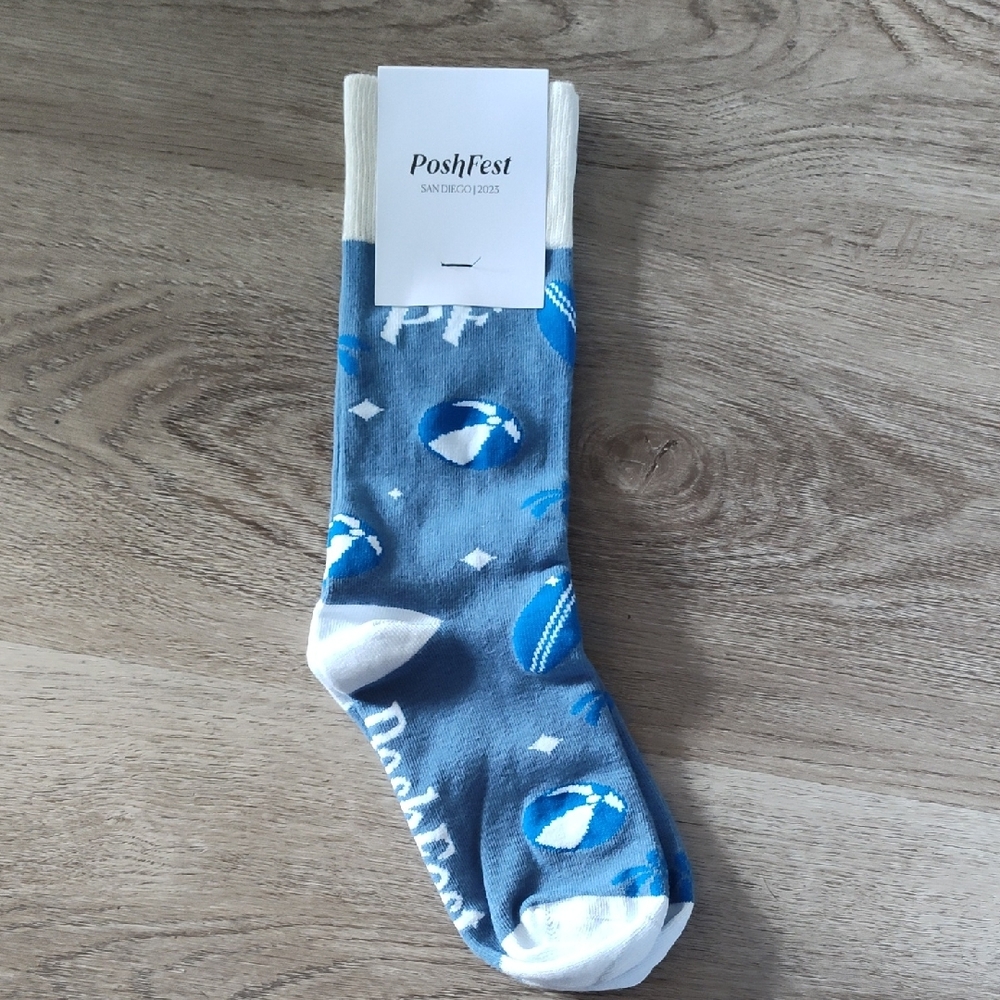 🆕LE Poshswag Beachy Blue🧦Socks Unisex Sz 6-11W/Men Sz 7-12
